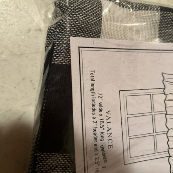 New Buffalo Check Black/Buttermilk Window Valance - Picture 3 of 3